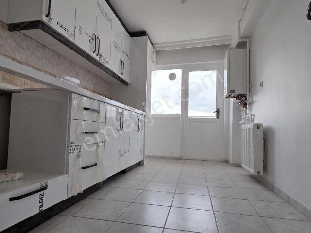 Etimesgut Elvan Arakat Yapılı 118m2/3+1boş Oturuma Hazır Satılık