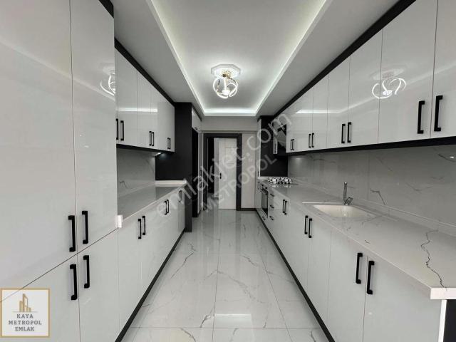 Etimesgut Piyade Mah. Eminevim & Fuzul Ev Uygun Lüks 135m2 Daire