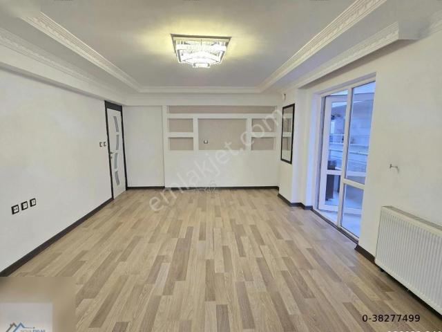 Etimesgut Piyade Mah Merkezi Konum 4+1 Full Yapılı Satılık Daire
