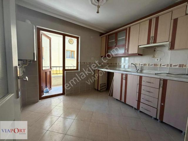 Etimesgut Piyade Mah. Merkezi Konumda 2+1 Kiralık Daire