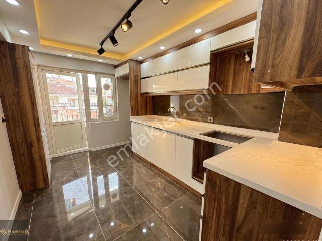 Etimesgut Topçu Mahallesi 3+1/125m2 Komple Yapılı Merkezi Konum