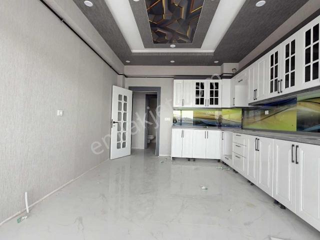 Çetin Emlak'tan Saraycık'da 186 M2 4+1 Sıfır Saunalı Lüks Daire