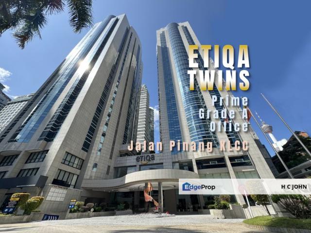 Etiqa Twins