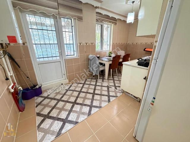 Etlik'den Metro&sağlık Ocağı Dibi 2+1 Mükemmel Lokasyon Daire !