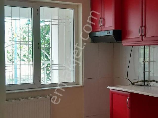 Etrafı Acıyüksek Zemin K Orta Yaş Üstüne Uygun Kiralık Daire