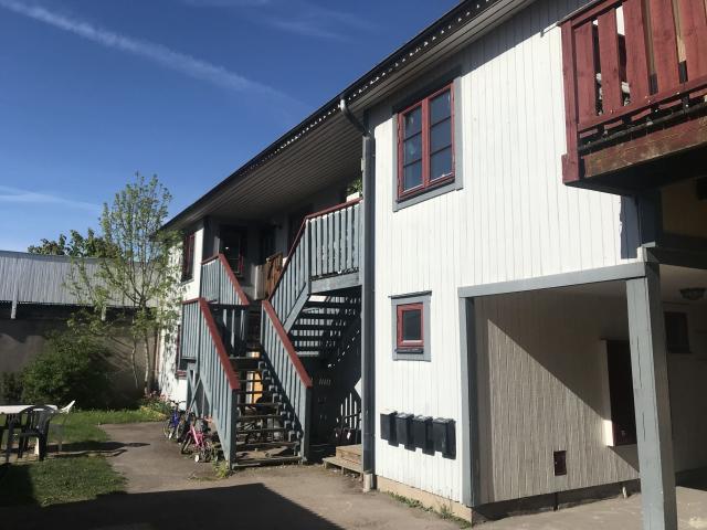 Etta en trappa upp i centrala Sala AB Hem