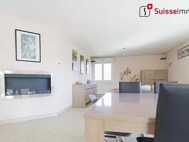 Etupes 25460 Achat / Vente appartement 5 pièces t5 au dernier étage cave