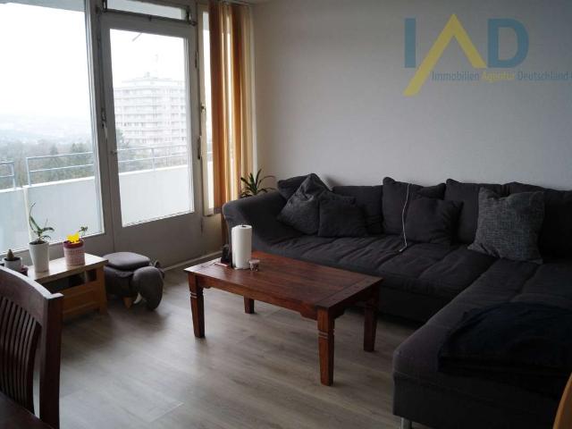 ETW mit Aussicht, Balkon +Tiefgaragenplatz + EBK