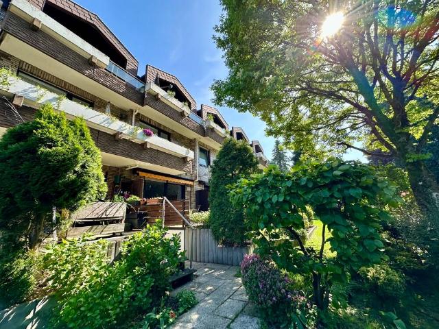 Etwas ganz besonderes! Split Level Wohnung in Mülheim Holthausen sucht neuen Eigentümer