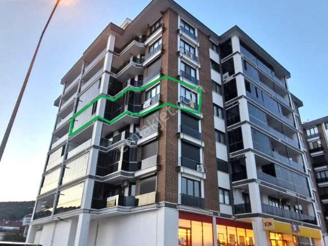 Eu Gayrimenkul'den Kadıköy'de Site İçinde Geniş 2+1 Daire