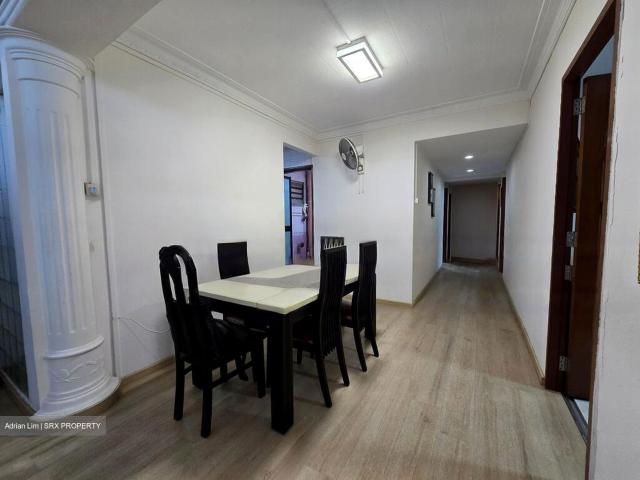 Eunos Tenaga Ville Bedok, HDB Executive