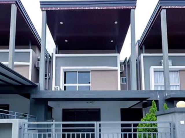 Eugenia Serene Heights 2 Storey Terrace Freehold 4R3B 2081sf