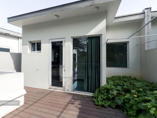 Euhabitat D14, Terrace