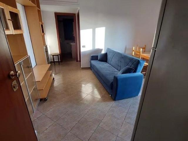 EUR LAURENTINA BILOCALE ARREDATO Con BALCONE