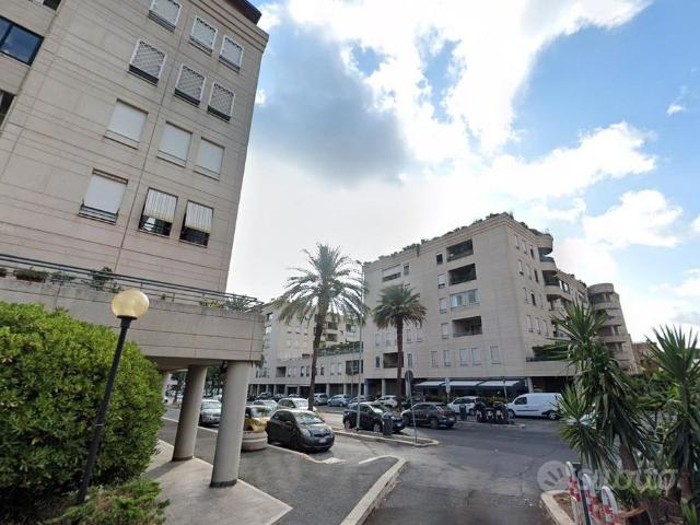EUR TORRINO TRILOCALE ARREDATo CON GIARDINO
