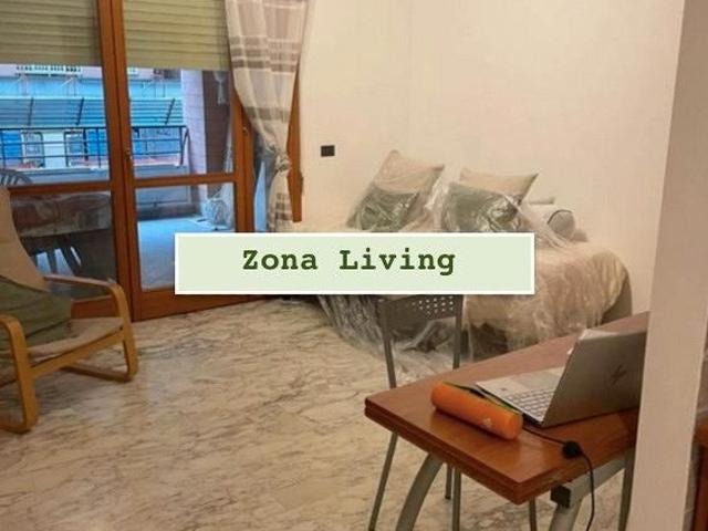 EUR TORRINO MONOLOCALE ARREDATO Con TERRAZZO/P.AUT