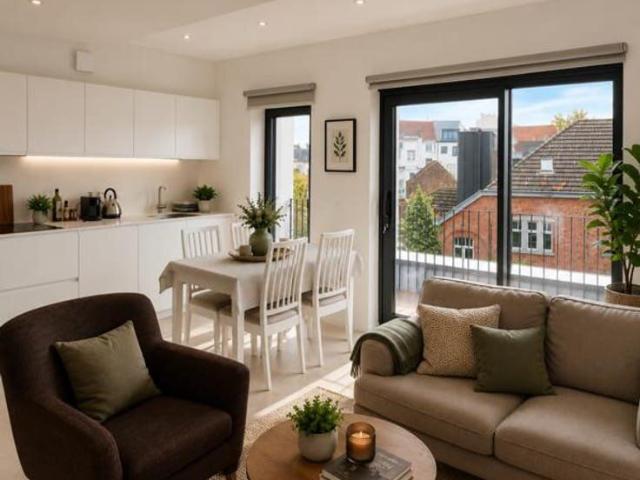 European Quarter – Furnished 2BR Duplex & South Terrace