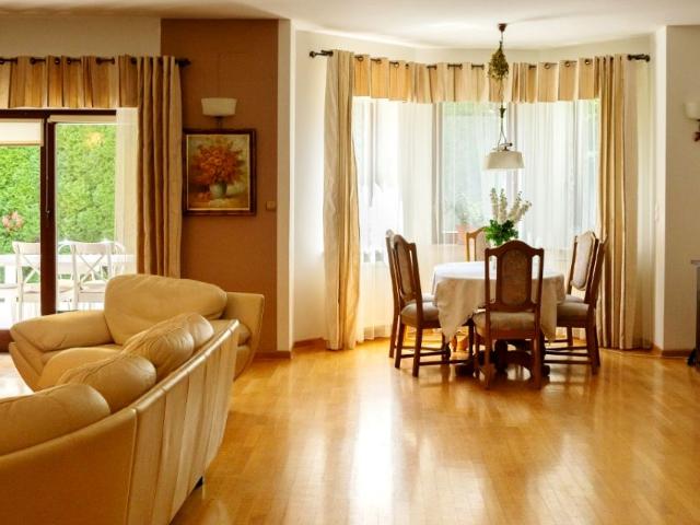 Europejska 225 m², Warszawa