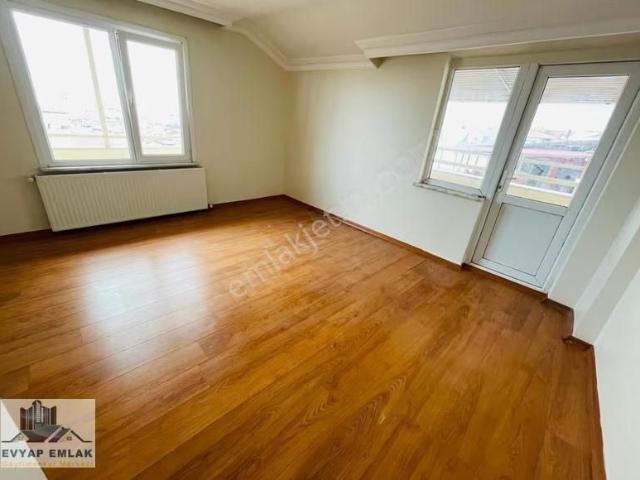 Ev yap'tan Bahçelievler Emek Caddesi Yakını 3+1 Satılık Geniş