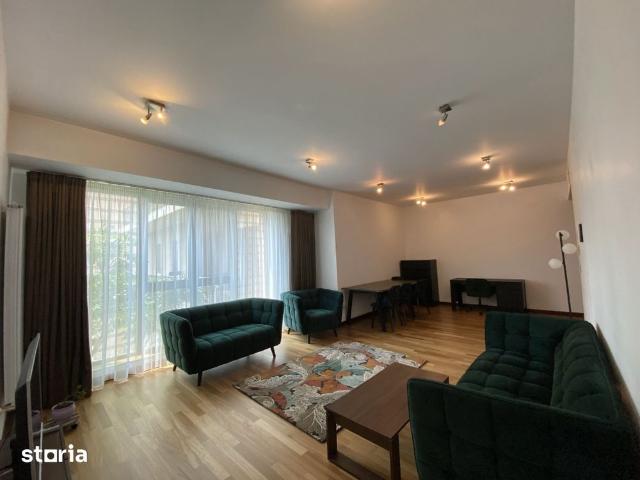 Evocasa Selecta, Premium