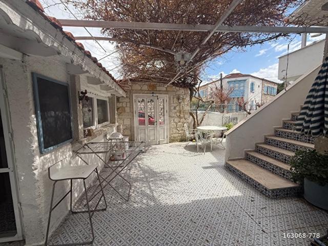EVONA'DAN ALAÇATI MERKEZDE KİRALIK OTEL