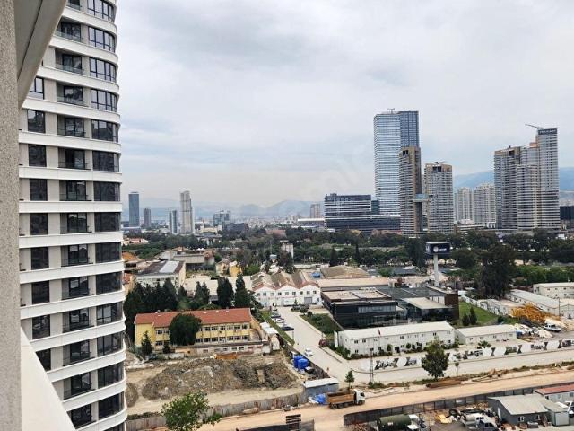EVORA İZMİR'DE BALKONLU 1+1 KİRALIK DAİRE