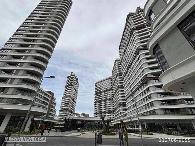Evora İzmir'de Önü Kapanmaz Deniz Manzaralı Lüks 1+1 kiralık Rezidans