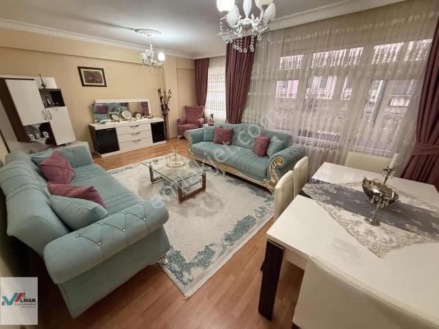 Evalmak' Ta İnönü Mahallesinde Satılık 3+1 Daire