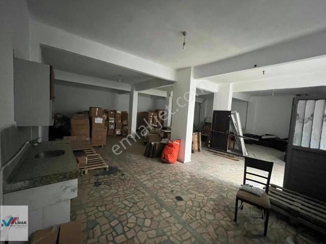 Evalmak'ta İnönü Mahallesinde Çok Amaçlı Kiralık Depo
