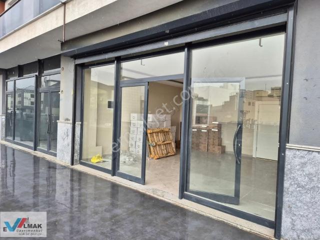 Evalmak'tan Kavaklı Mah.de Kiralık Cadde Üzeri Dükkan