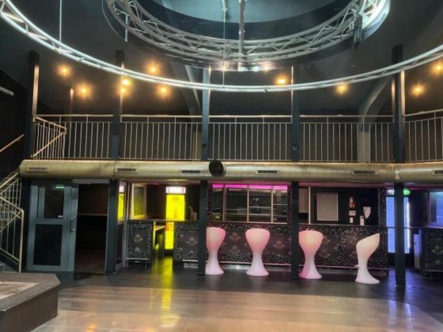 Eventlocation, Tanzschule oder Tanzlokal. Ihr perfekter Standort in Ulzburg Süd !
