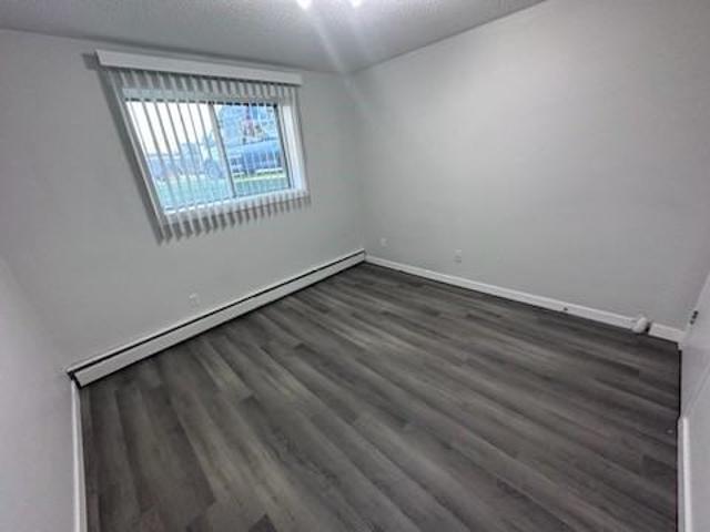 Evergreen Manor 2 Bedroom Apartment for Rent at 4524 8 Ave, Edson, AB T7E 1B3