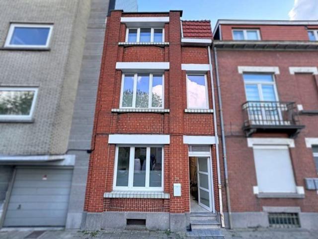 EVERE: House with 3 bedrooms + office