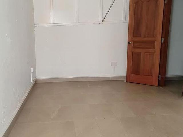 Everitt Road North D15, Terrace
