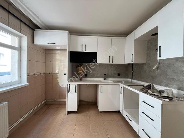 ▄evga▄şahintepe Mahallesi Gamze Özdemir Caddesi Üzeri 3+1 Daire