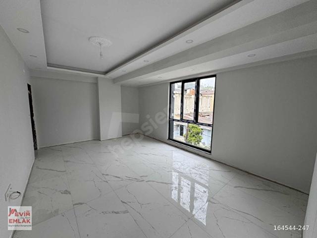 EVİM'DEN SATILIK 4 DAİRELİ 4 KOMŞULU TAM ARAKAT