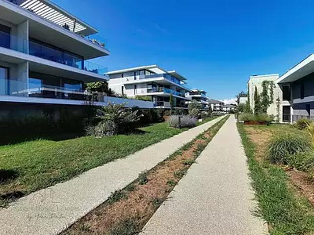 Evian les Bains 74500 Achat / Vente appartement 4 pièces t4 terrasse cave