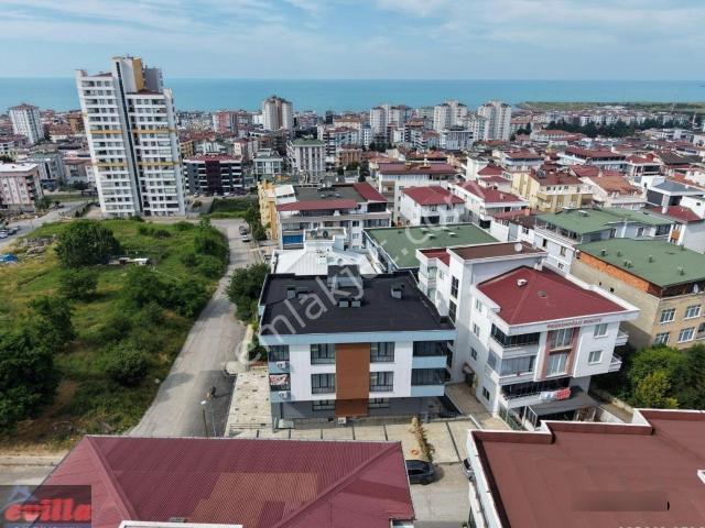 Evilla Esenevler Tramvaya 300 Metre Eşyalı Satılık 1+1