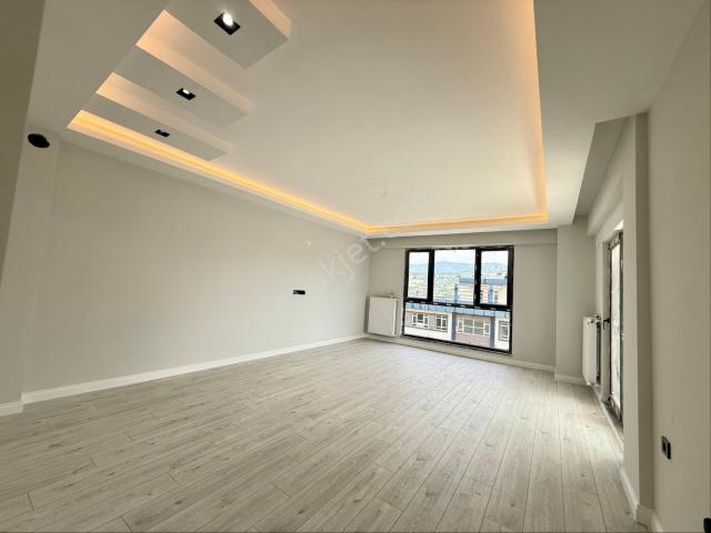 Evim nur’dan Kışla Mh 3+1 Ebeveyn Banyolu Sıfır Kupon Daire