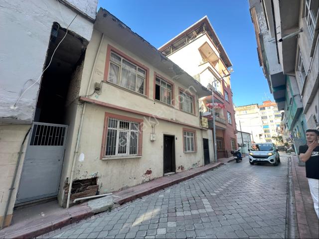 Evim nur’dan İlyasköy Mh 4.kat İmarlı 73m2 Arsa Bina