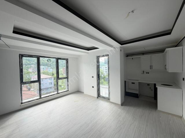 Evim nur'dan Çakırlar Yalı Mh 1+1 55m2 Geniş Başkonlu Yerden Isıtmalı Otoparklı Deniz Manzaralı