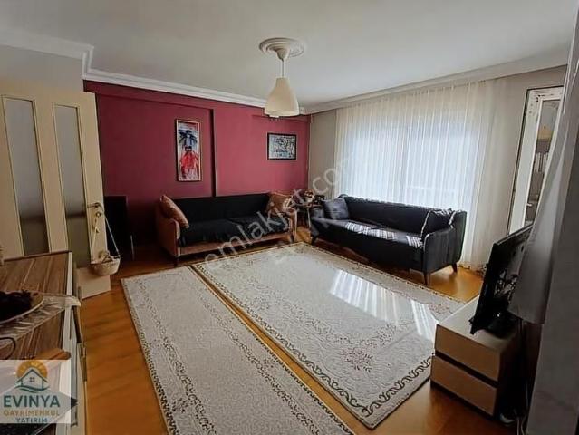Evinya Gayrimenkul'den Fadıl Ayözcan Sitesinde Ara Kat 2+1 Daire