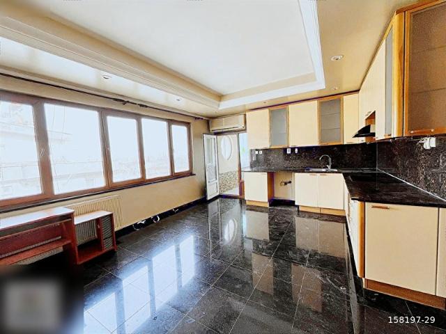 EVKUR EMLAKTAN SARIGÜLLÜK'TE 5+1 SATILIK DUBLEKS DAİRE !