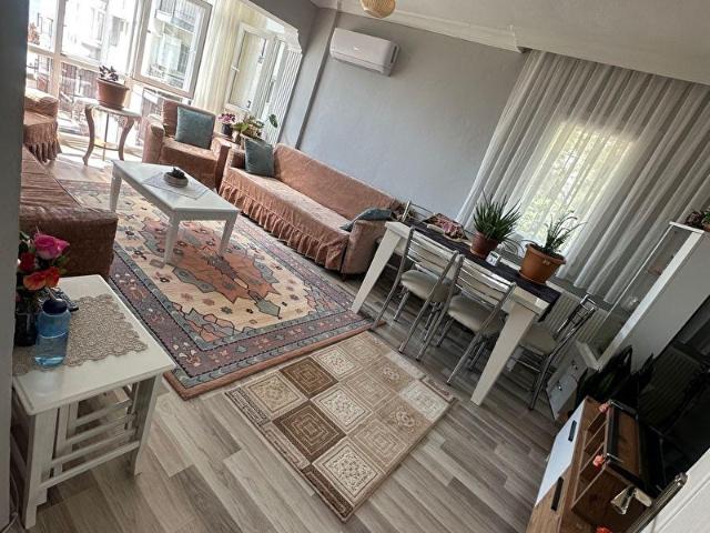 Evka4 de manzaralı bakımlı ve köşe konumda satılık 1+1 geniş daire