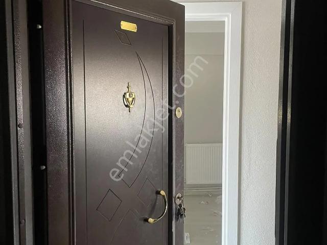 Şevketiye Mahallesinde Kiralık Sıfır Tadilatlı Geniş 2+1