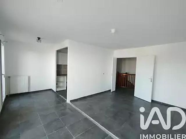 Évry Courcouronnes 91080 Achat / Vente appartement 4 pièces t4 au dernier étage