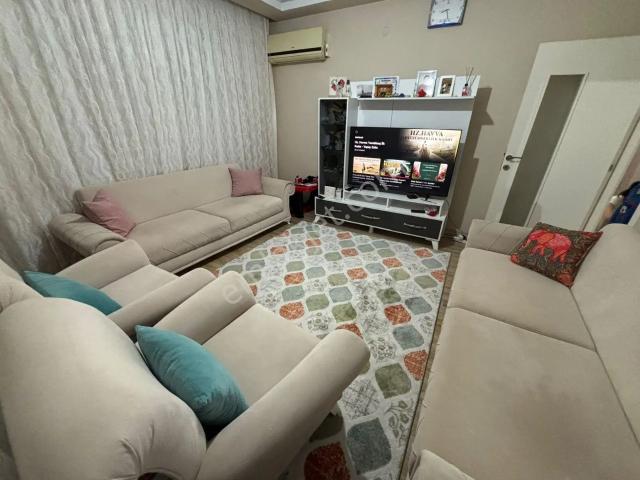 Çevre Yoluna Yakın / Kombili /y.giriş 2+1 Kullanışlı Daire