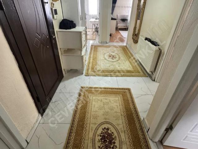 çevrem* Cumhuriyet'te Harika Konumda Krediye Uygun 2+1 Ara Kat