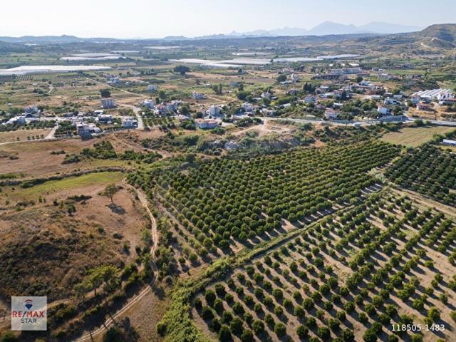 EVRENSEKİ DE KÖŞEBAŞI KONUMLU SATILIK VİLLA SİTE ARSASI
