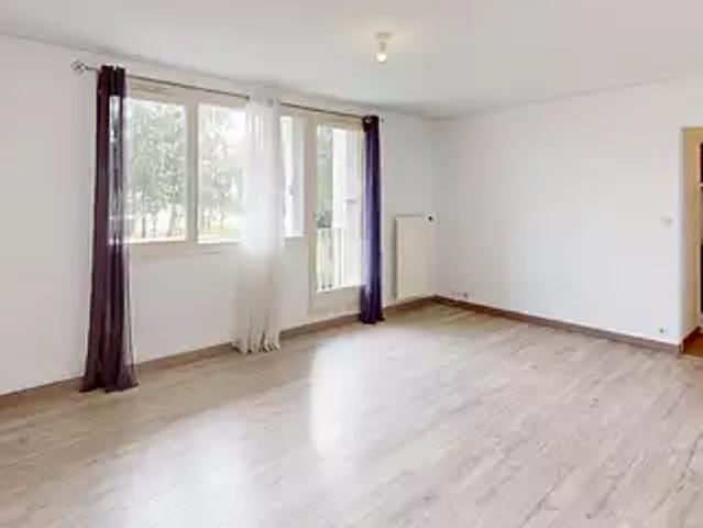 Evreux 27000 Achat / Vente appartement 3 pièces t3 au dernier étage